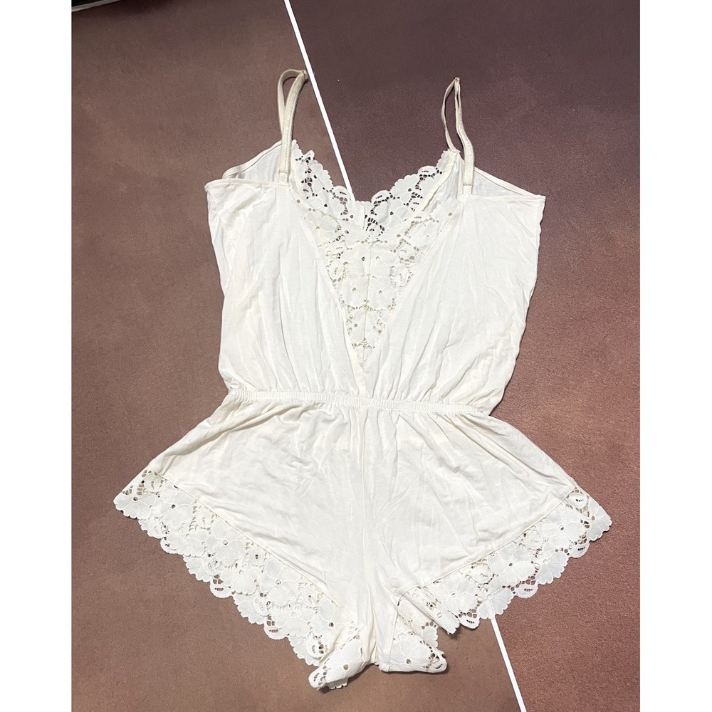 EBERJEY $138 Ivory Naya Lace Teddy Romper Sleepwear Size XS Soft Comfort Elegant - Picture 11 of 15